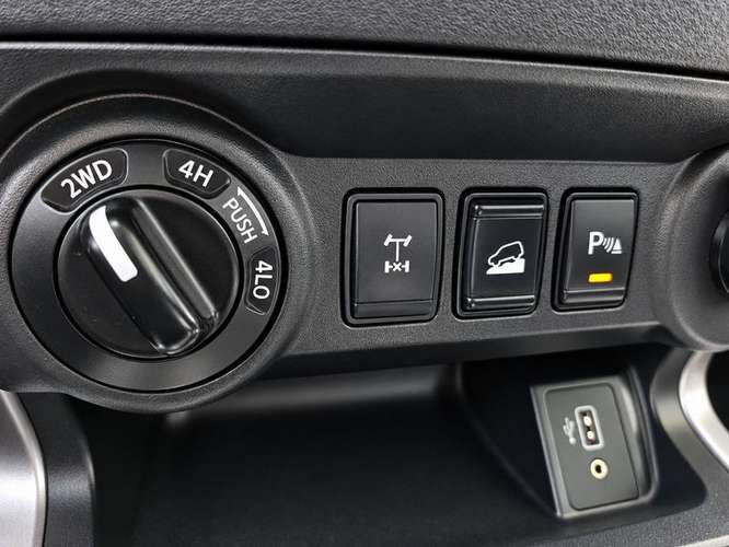 NISSAN NAVARA DC LE 2.3D MT 4WD - 2024 | 4931 - Imagen 20