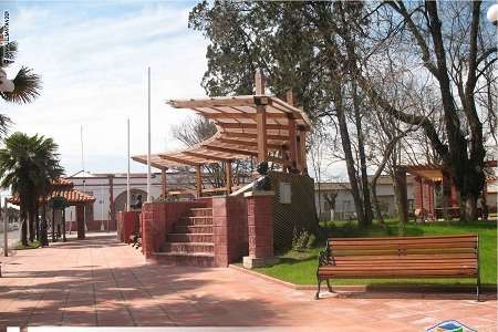 Oportunidad en terreno 253 m2, avenida principal