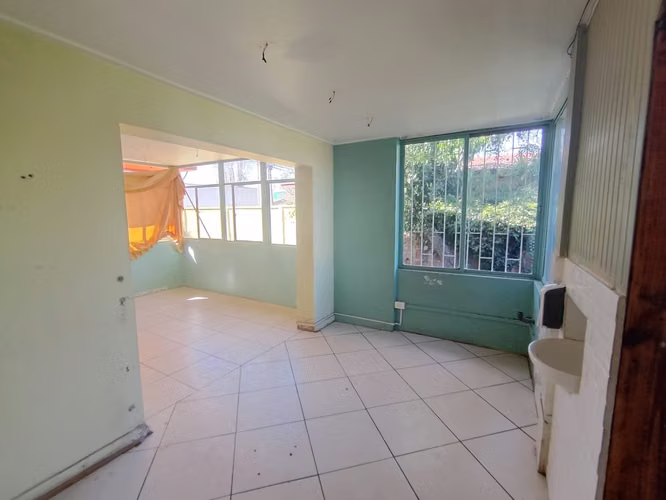 CASA COMERCIAL CON 3 PRIVADOS Y 3 BAÑOS – VILLA ALEMANA - Imagen 4