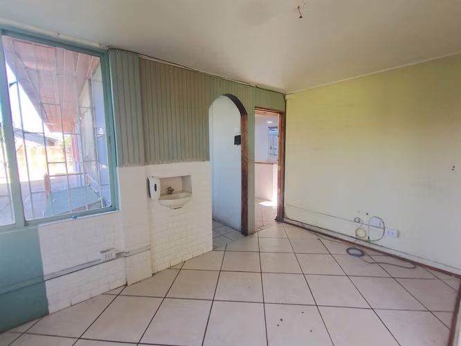 CASA COMERCIAL CON 3 PRIVADOS Y 3 BAÑOS – VILLA ALEMANA - Imagen 2