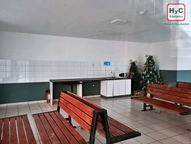 Amplio depto. 2D Metro Hospitales + Bodega y Estacionamiento - Imagen 9