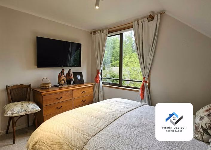 CASA EN VENTA PUCÓN 4D 3B 2E Condominio Casa Bosque - Imagen 14