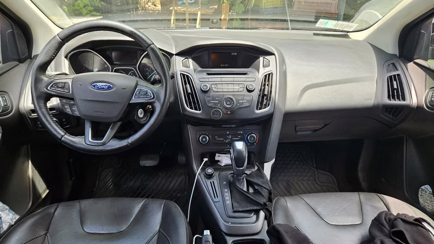 Ford Focus 2.0 SE AT Power Shift - Imagen 6