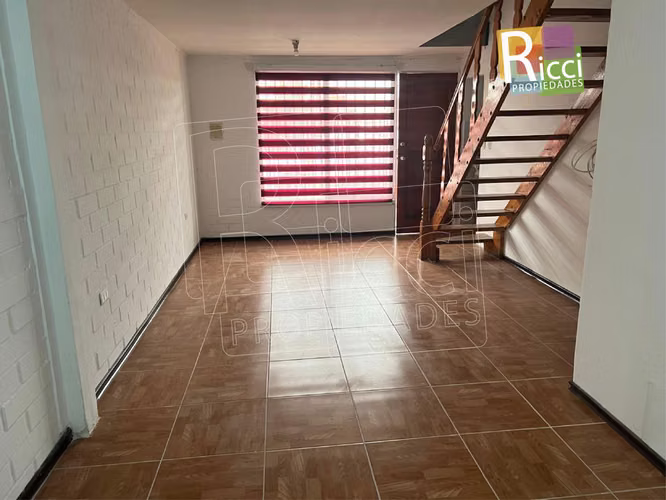 xcelente Casa ubicada en Villa Rucahue