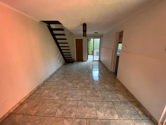 Casa en arriendo Condominio Portal del Sol, Antupirén