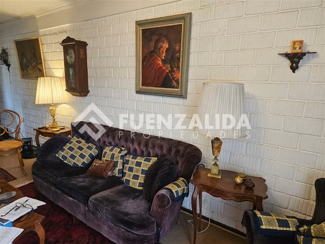 Casa en venta de 3 dorm. en Las Condes excelente ubicación - Imagen 4