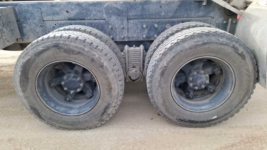 MACK CV713 TOLVA 12 MTS 2006