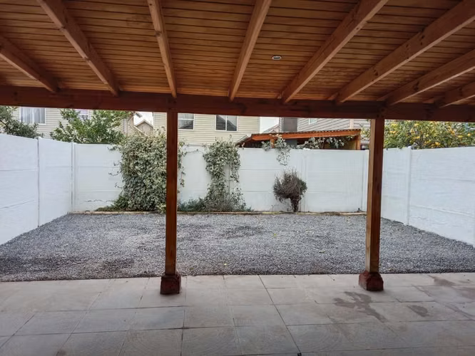Hermosa casa en sector residencial (185319) - Imagen 19