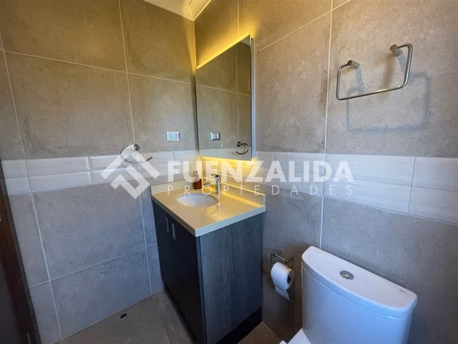Vendemos Exclusiva residencia con piscina temperada - Imagen 25