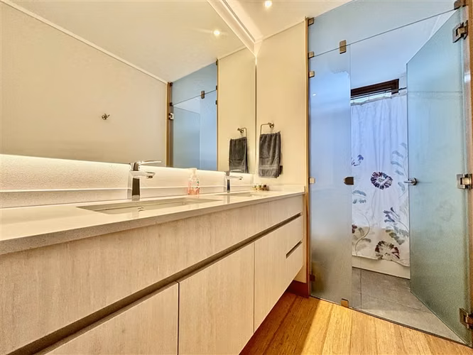 Departamento PH en venta de 3 dorm + servicio Lo Barnechea - Imagen 44