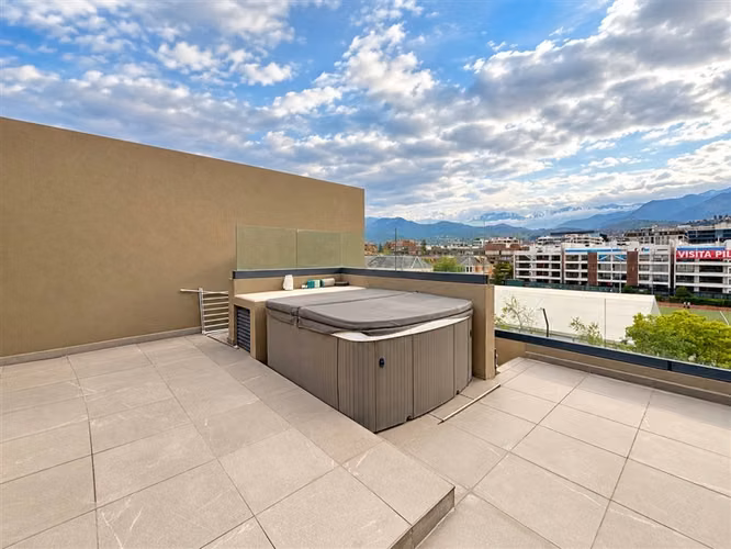 Departamento PH en venta de 3 dorm + servicio Lo Barnechea - Imagen 12