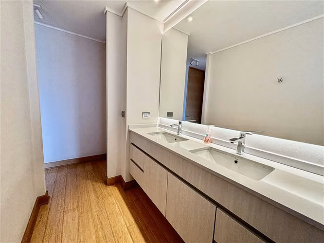 Departamento PH en venta de 3 dorm + servicio Lo Barnechea - Imagen 46