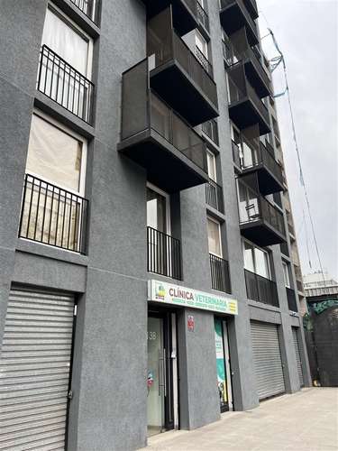 Local Comercial arrendado en venta Excelente ubicacion - Imagen 3