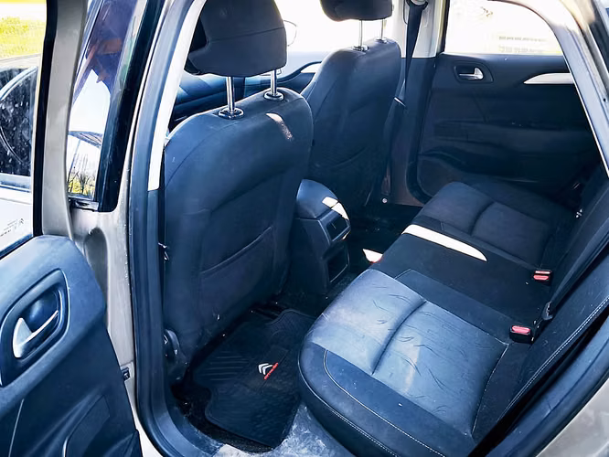 Citroën C4 1.6 VTi 2013, se vende en el estado