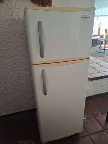 Remato refrigerador sindelen eurofrost 440 excelente