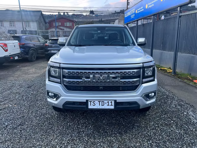 GILDEMEISTER USADOS CAMIONETA JMC GRAND AVENUE 4X4