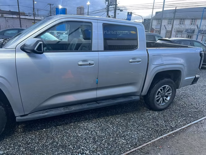GILDEMEISTER USADOS CAMIONETA JMC GRAND AVENUE 4X4