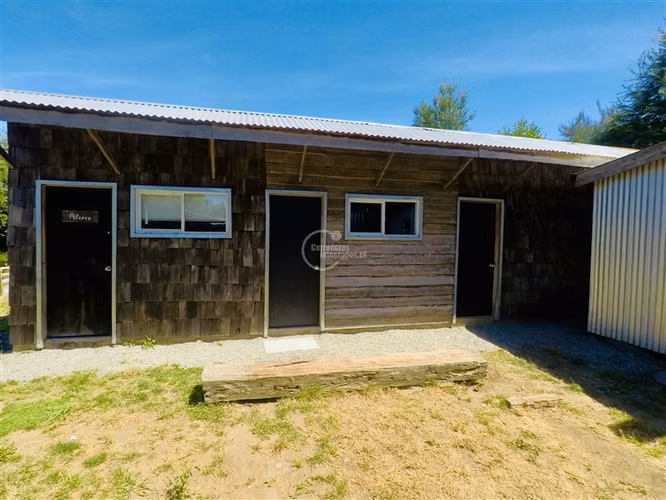 Casa con hostal en Puerto Varas. Excelente ubicacion!
