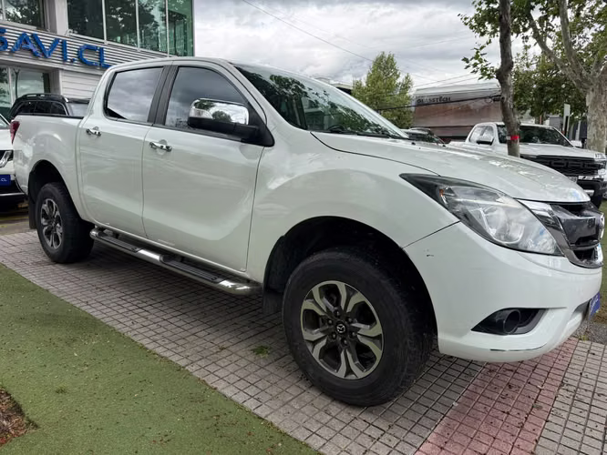 Mazda BT-50 3.2 SDX HIGH DIESEL 4X4 DOB. CAB. 6AT 4P (2021) - Imagen 17