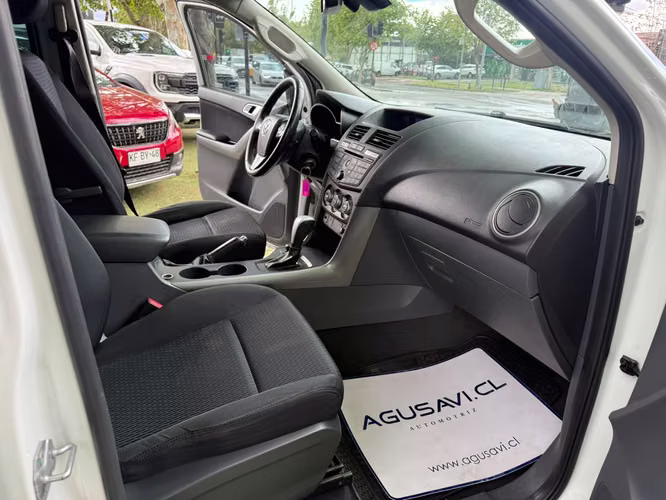 Mazda BT-50 3.2 SDX HIGH DIESEL 4X4 DOB. CAB. 6AT 4P (2021) - Imagen 13