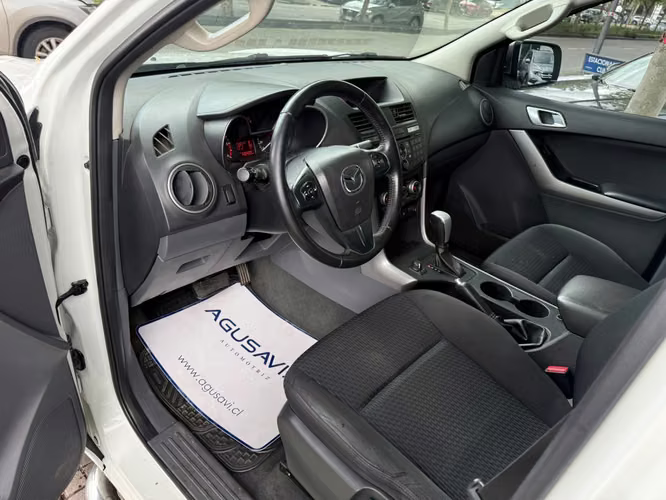 Mazda BT-50 3.2 SDX HIGH DIESEL 4X4 DOB. CAB. 6AT 4P (2021) - Imagen 3