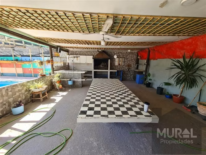 Casa en venta de 4 dorm. en Codegua