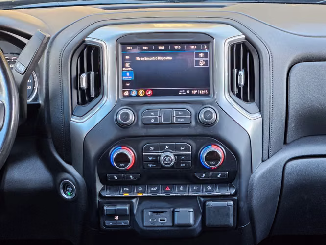 Chevrolet Silverado 5.3 LT TRAILBOSS Z71 4X4 AT 4P	 2022 - Imagen 18