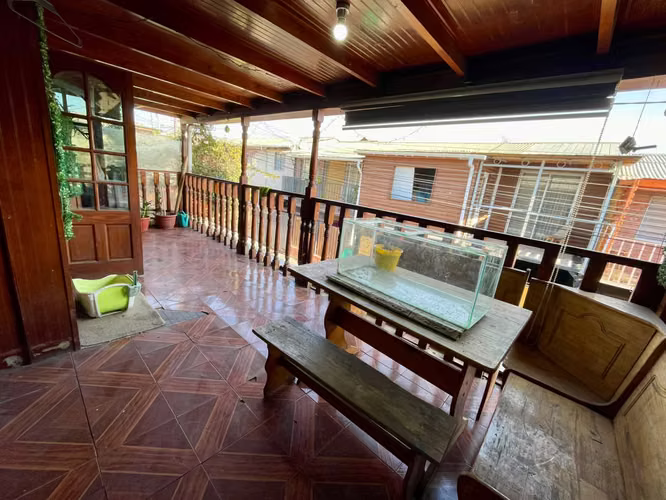 AMPLIA CASA SÓLIDA EN SAN BERNARDO - Imagen 17