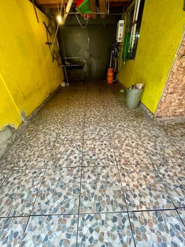 AMPLIA CASA SÓLIDA EN SAN BERNARDO - Imagen 4