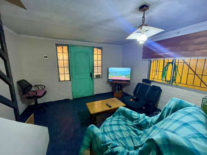 AMPLIA CASA SÓLIDA EN SAN BERNARDO - Imagen 6