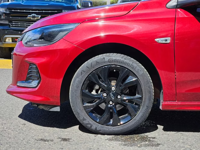Chevrolet Onix 1.0T RS 4X2 HB MT 5P 2025 - Imagen 9