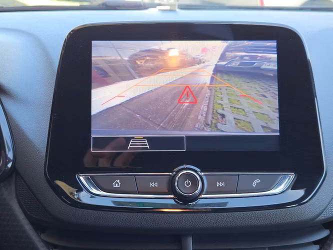 Chevrolet Onix 1.0T RS 4X2 HB MT 5P 2025 - Imagen 17