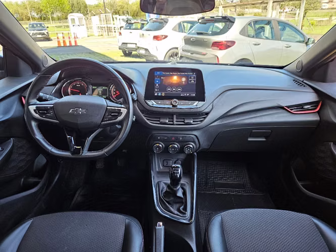 Chevrolet Onix 1.0T RS 4X2 HB MT 5P 2025 - Imagen 12