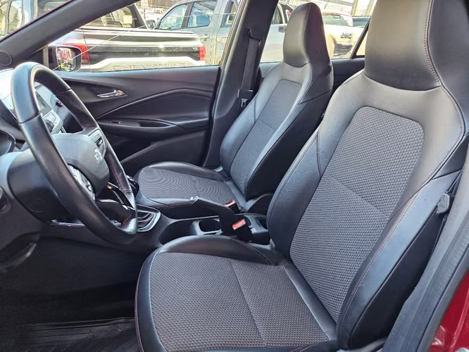 Chevrolet Onix 1.0T RS 4X2 HB MT 5P 2025 - Imagen 11
