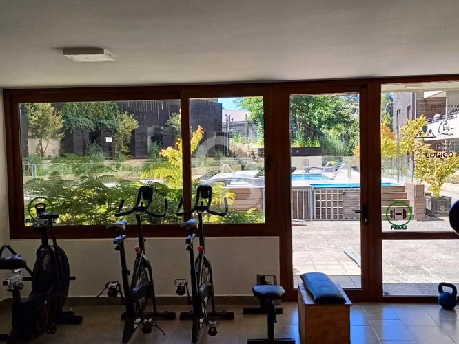 Vista al lago inigualable, estilo mariposa, céntrico - Imagen 13