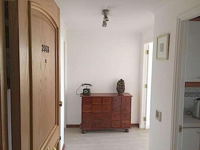 Departamento en venta para inversión vista despejada, gran terraza 3,  dormitorios, 2 baños, Las Condes