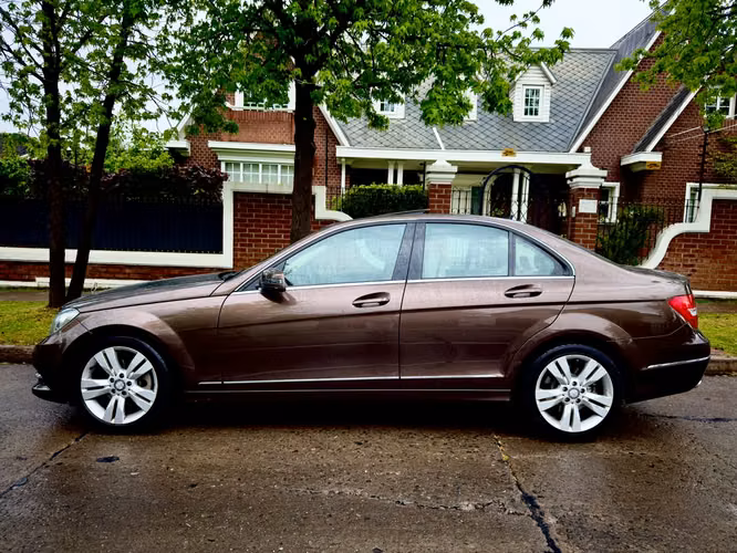 MERCEDES-BENZ C220 2013 | DIESEL | 39.000 KM - Imagen 6