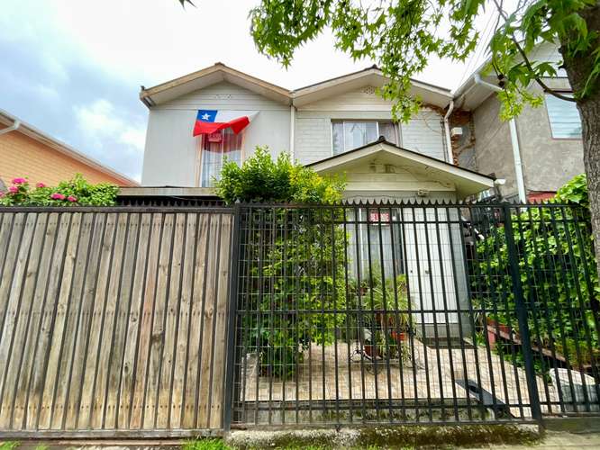 Casa sólida en venta en Villa El Olivar, Buin