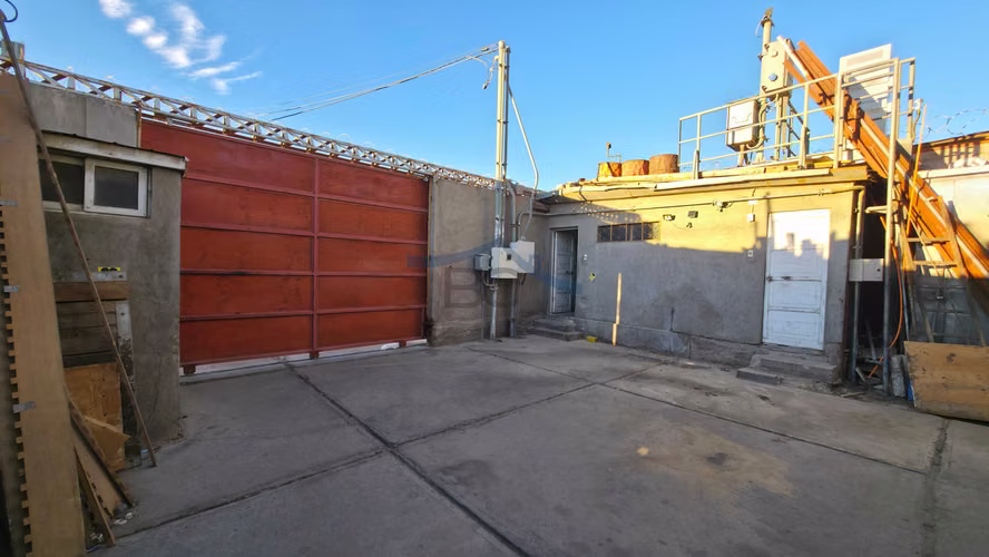 Se arrienda Bodega en sector céntrico. (185344)