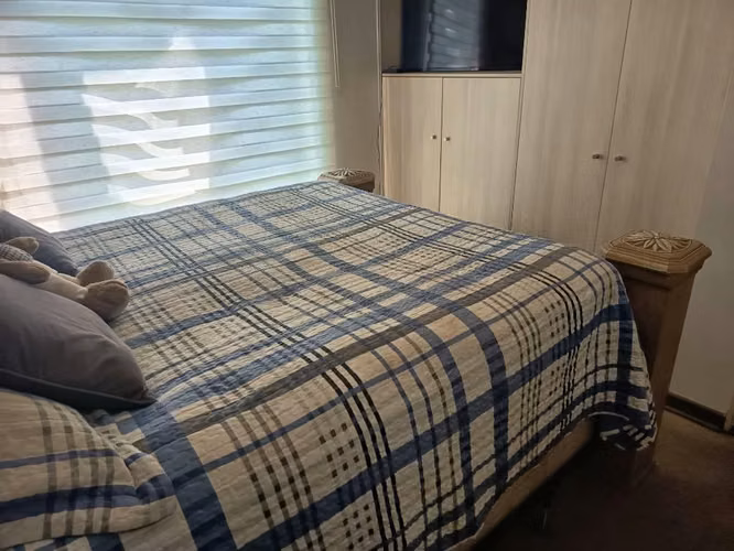 Vendo cama. - Imagen 1