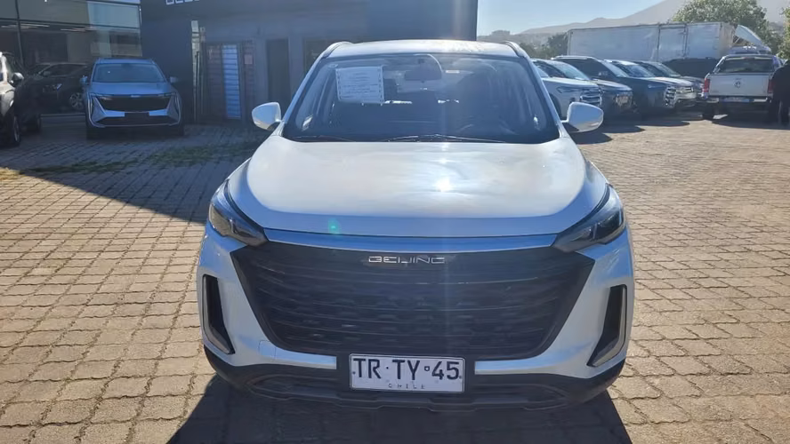 BAIC X35 FULL MT 1.5 1.5 • 4x2 • Mecánica • 2024