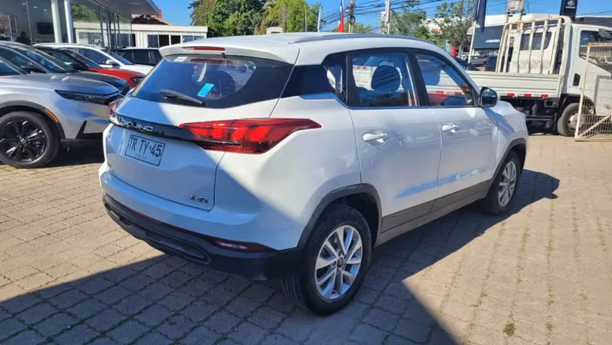 BAIC X35 FULL MT 1.5 1.5 • 4x2 • Mecánica • 2024