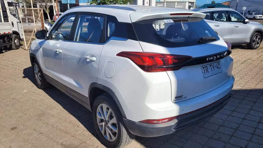 BAIC X35 FULL MT 1.5 1.5 • 4x2 • Mecánica • 2024