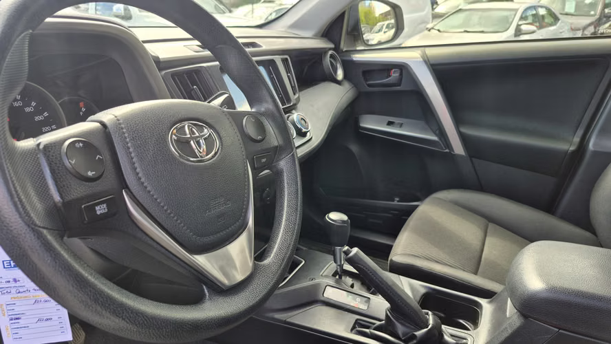 TOYOTA RAV4 AUT 2018 - Imagen 8