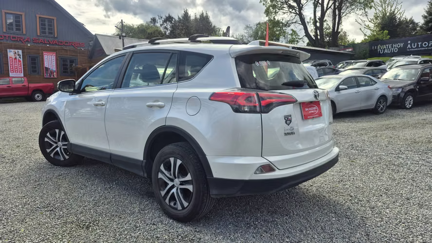 TOYOTA RAV4 AUT 2018 - Imagen 4