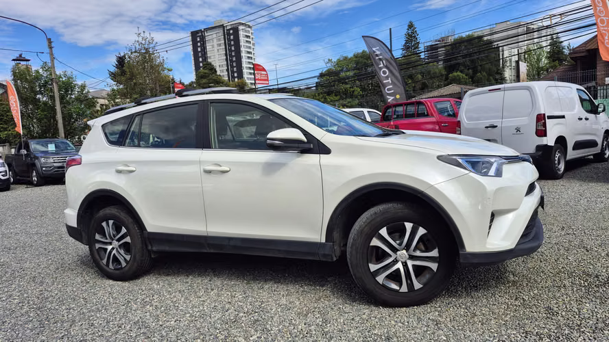 TOYOTA RAV4 AUT 2018 - Imagen 7