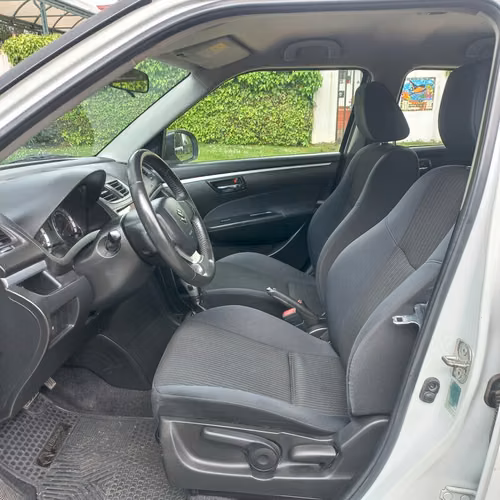 SUZUKI SWIFT AUTOMATICO AÑO 2016 FULL EQUIPO - Imagen 9