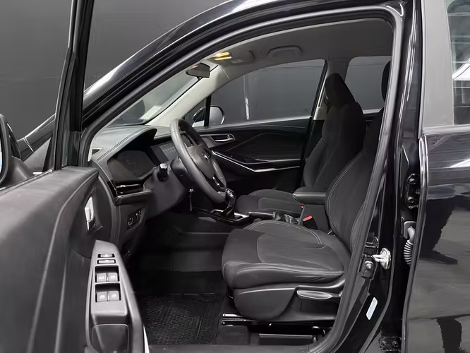 CHANGAN CS15 HB 4X2 1.5 COM - Imagen 9