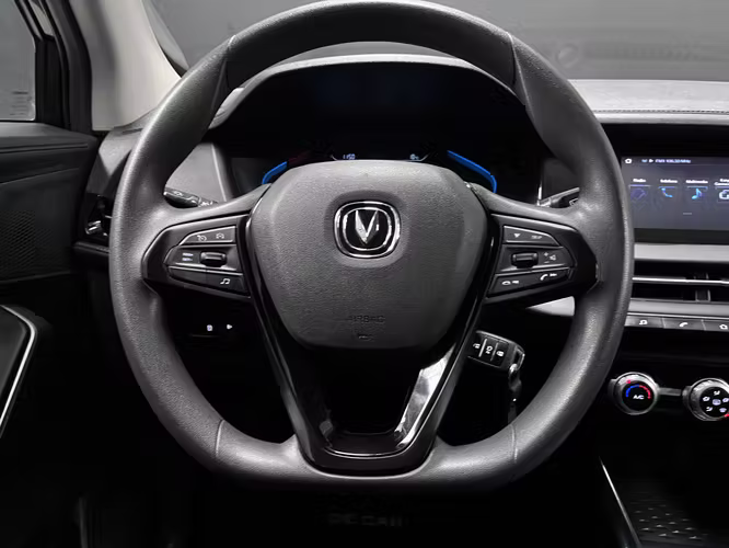 CHANGAN CS15 HB 4X2 1.5 COM - Imagen 14