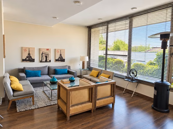 Departamento en La Reina | Vista despejada, 2 terrazas y excelente ubicación